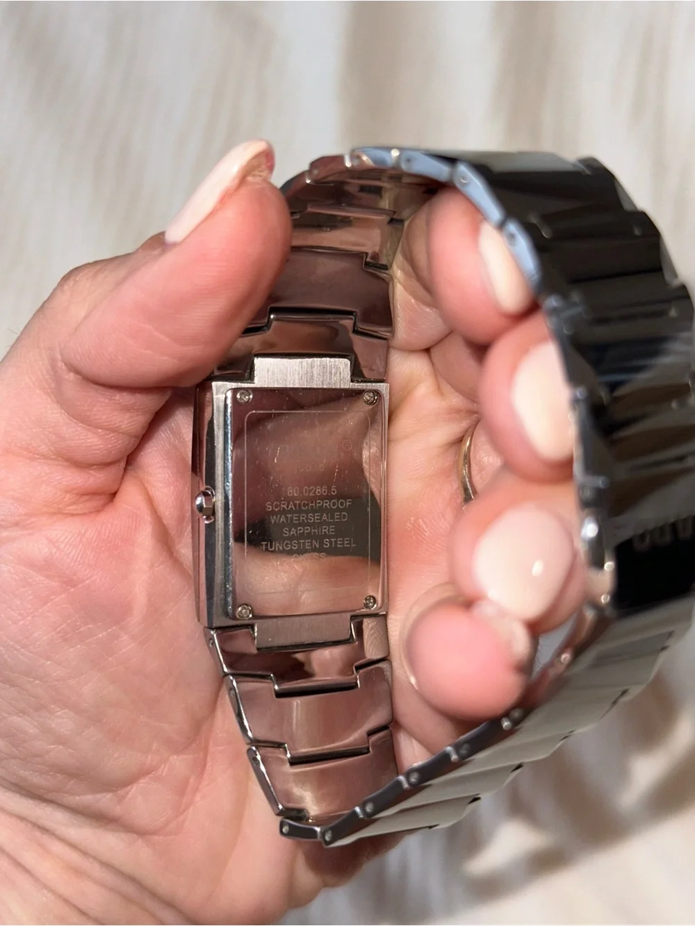 Authentic RADO Jubilé Diamond Watch – Excellent Condition - Picture 9 of 15